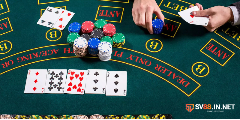 Cách chơi Poker cơ bản