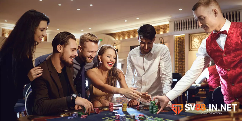 Với các trò chơi casino, bạn không chỉ giải trí mà còn có cơ hội kiếm tiền thật